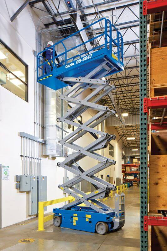 Genie GS-4046 E-Drive - 13.94 m Electric Scissor Lift - Image 2