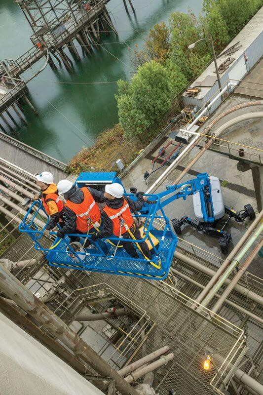 Genie SX-125 XC Telescopic Boom Lift - Image 3