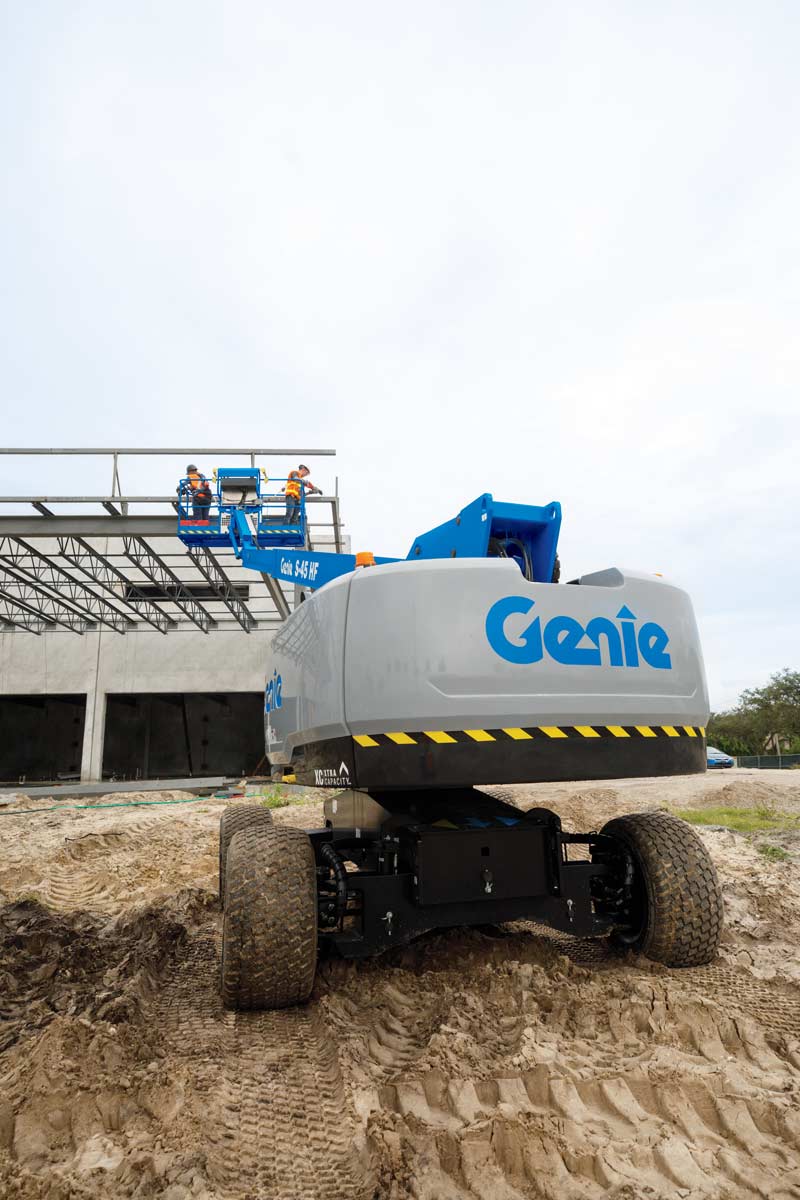 Genie Z-45 FE Articulated Boom Lift - Image 2