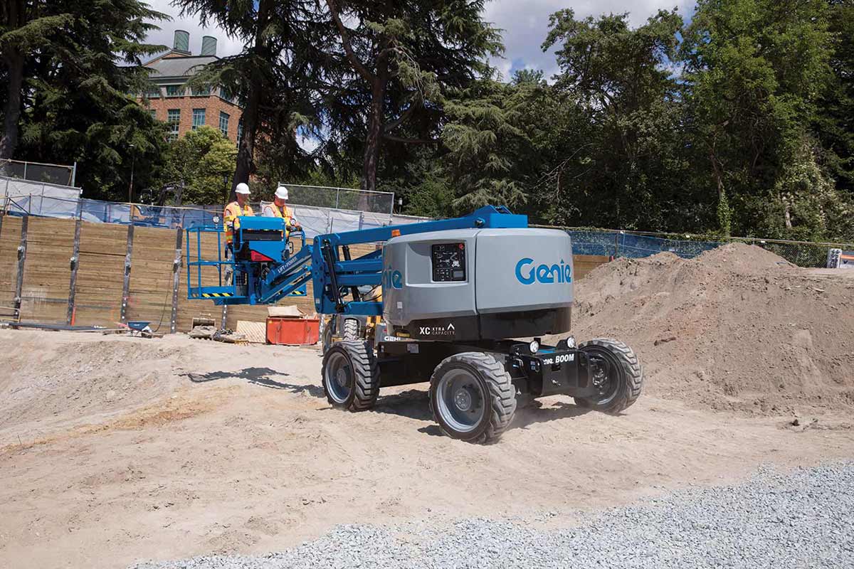 Genie Z-45 XC Articulated Boom Lift - Image 3