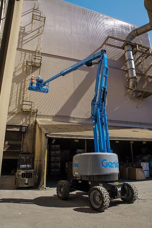 Genie Z-62/40 Engine Powered Articulated Boom Lift - Image 3