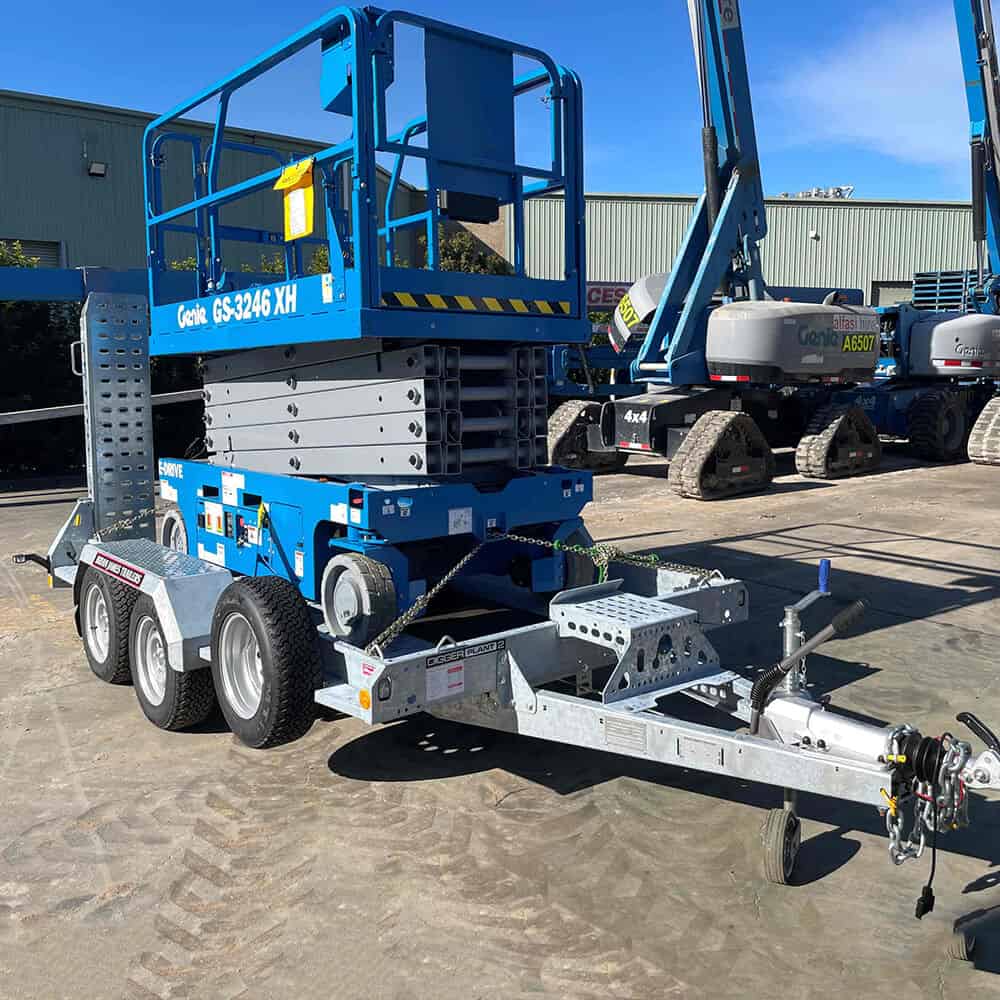 Genie GS3246 32FT Scissor Lift & Trailer Package